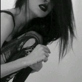 ‏‏‏‏‏‏‏: حط فبالك انا لا أقفيت ما أطالع وراي .. ‏‏‏‏‏‏‏‏‏‏‏‏‏