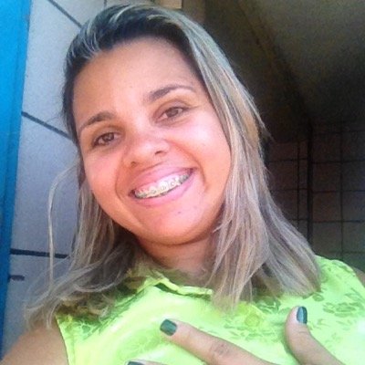 Enfermeira por vocação, mãe solteira por opção...Apaixonada por meus filhos, minha família, minha profissão, e meus amigos...