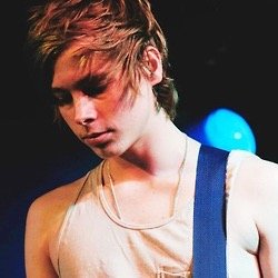 5soshshsha's profile picture. follow @xoclifford and turn notifs on doing dm's soon ! :) x