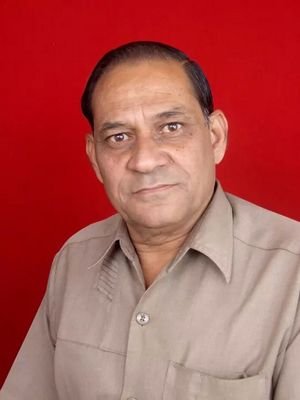 M.Sc.(Botany-Taxonomy),B.Ed.,Ayurveda-Mahodadhi.Principal in Tilok chand jain H.S.School. Freelance writer.  More than 5000 articles& 40 books have published.