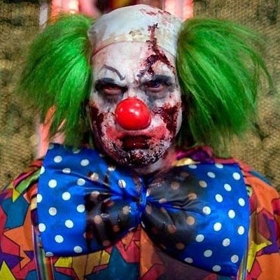 Vives les clowns.