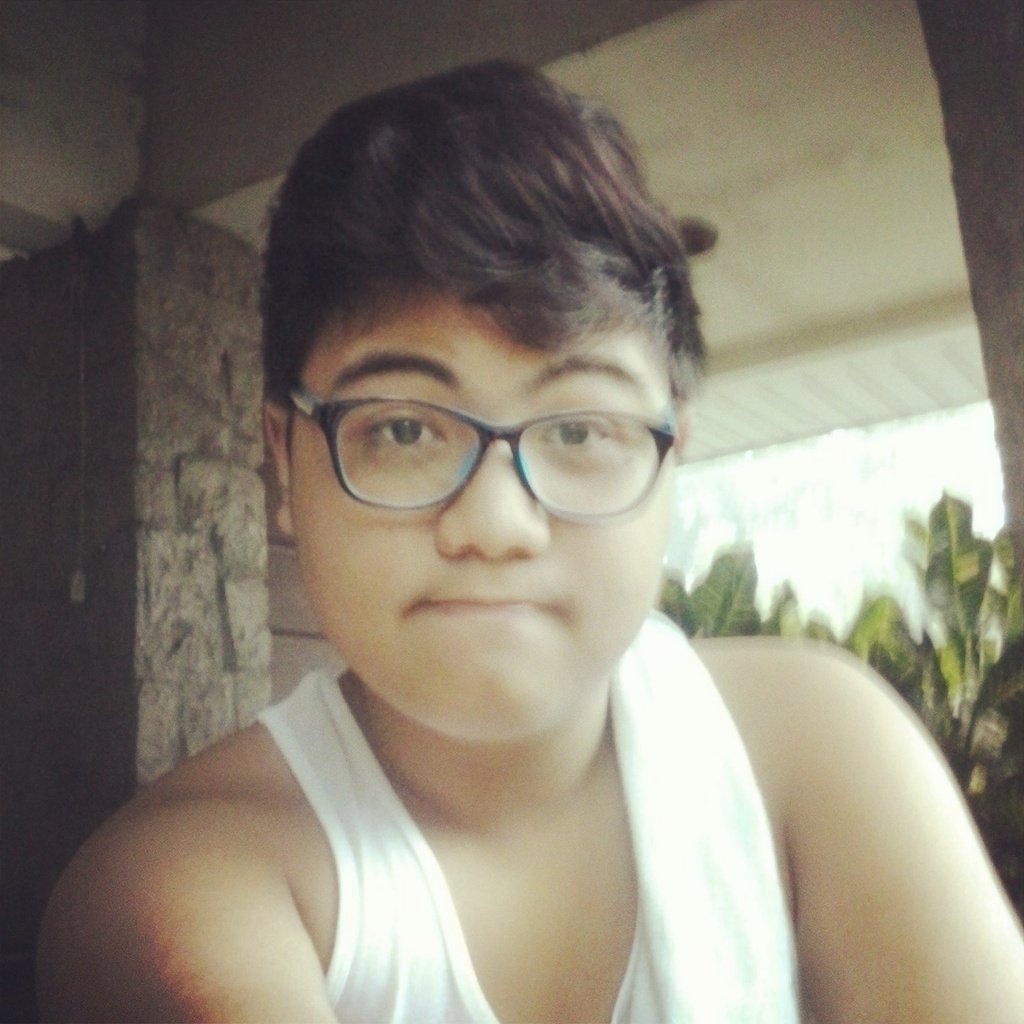 I am who i am TAKE IT OR LEAVE IT , I live to please me and No One else :)#ProudSayanista#G8Aristotle#Freshman#Sophomoric