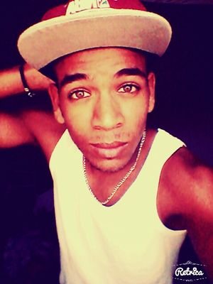 I'm bilel .. I'm from Tunisia (hammamet) .. I'm 19  ... follow me xxxxxxx