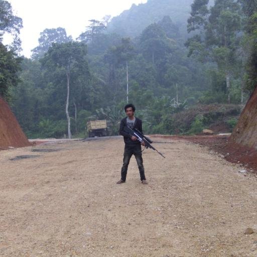 Roby_theredline's profile picture. 