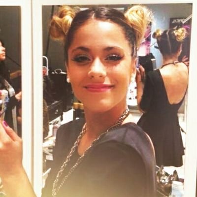 Peter Lanzani & Tini stoessel  puro A M O R. ♥