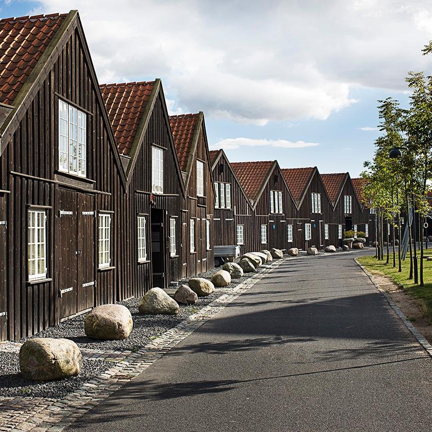 Innovative IT-løsninger og kundeorienterede serviceaftaler til virksomheder i alle størrelser.