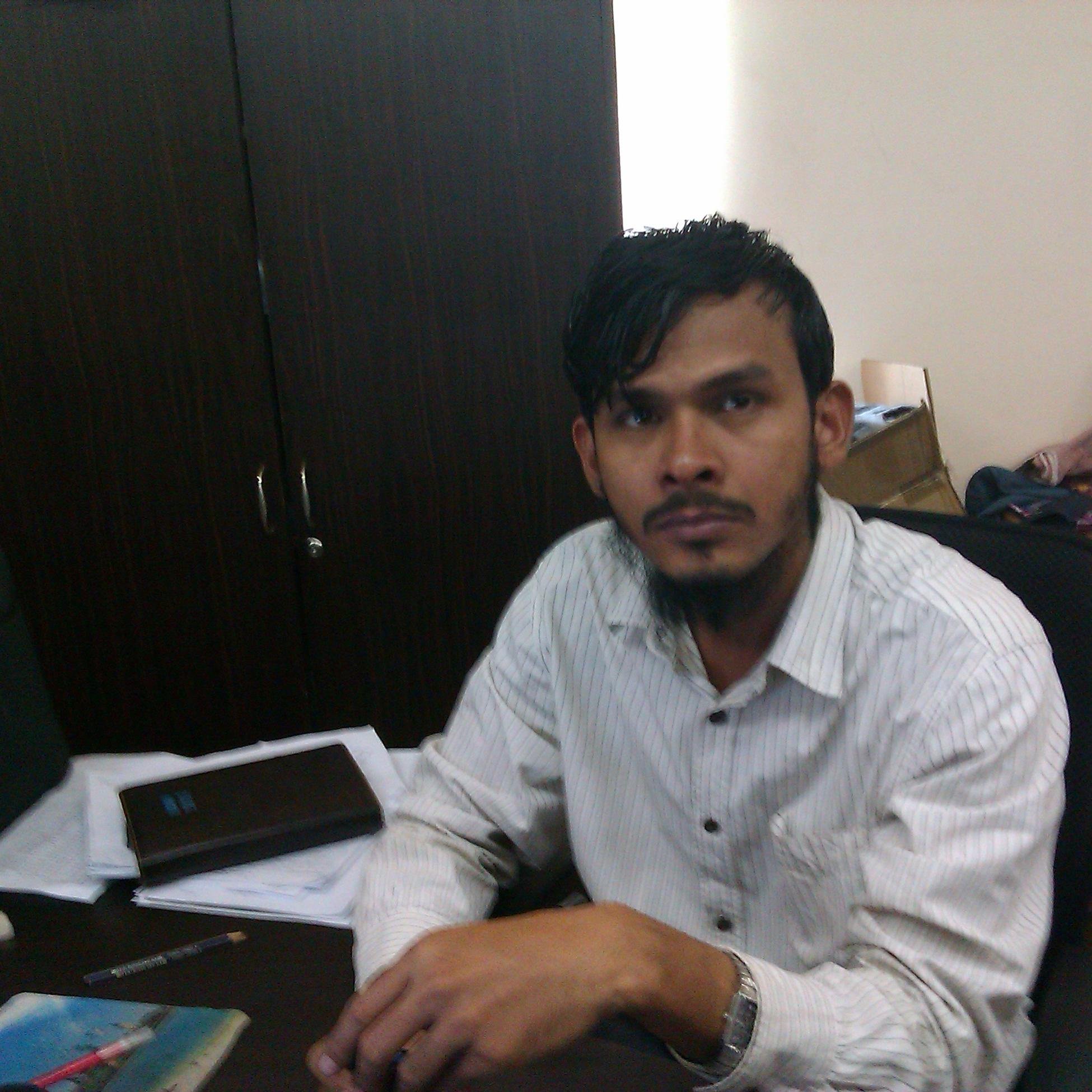 suman38351143's profile picture. 