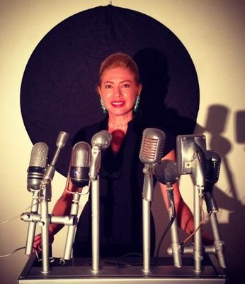 MilaToledoV's profile picture. Diseñadora-Orfebre | Credora d la obra #LaSucursalDelCielo | Asesora d imàgen | Orf. Miss París | https://t.co/jmaahn2F1z.Intern. GENACVEN | Talent