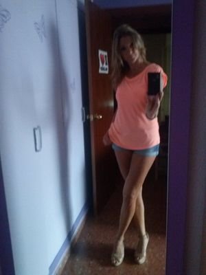 inmamoga72's profile picture. 