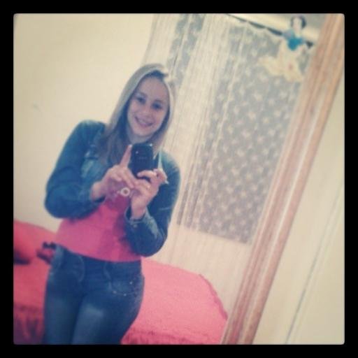 whats 96375064 :)  eu te amo e opennnnnnnnn bar, beijinho no ombro - @_xatiadaa aqui c: