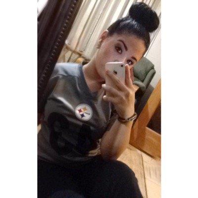 El Campo tx. 18 years old. c/o 14. snapchat: abbyylara and thats all you need to know!