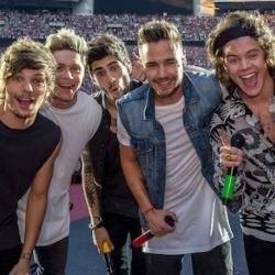 I have one my dreams. One Direction come to Poland #Directioner, #5SOSFamily, #Janoskianator        follow-follow back :*
