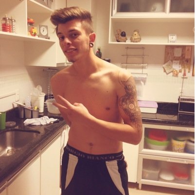 me siguam no meu novo twitter @dija_69