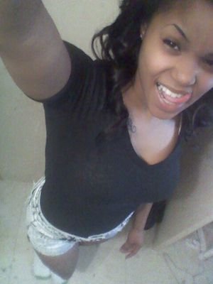 Queen_Rasta3's profile picture. Everyone talks whether you're doing good or bad... In the end it's not what they call you, but what you answer to.