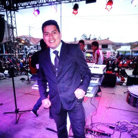 FILMAKER,  audio & video, graphic desing, pianista Orquesta Santana int. 0969607047