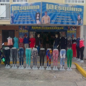 Tienda de ropa para todos los estilos actual, para dama, caballero y niños al “MAYOR y DETAL” Contactanos 0274-9350809 0414-9748414 0414-7530824