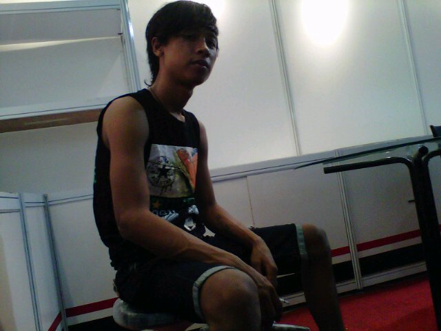 Q pengen kenal ama tante2 bagi yg mau aja tante q di jakarta . Assli jawa tengah q tunggu invitnya tante   313CBE1C