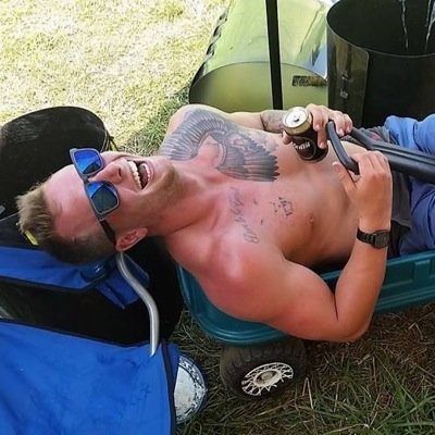 Favourite thing to do is bitch and complain watching people getting mad is funny