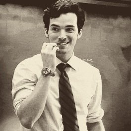 ✝Just a hot teacher who likes her student...too much✝ ||PLL-TVD-TO|AU|MC|RP+21|Human|Hot-Teacher|Single||