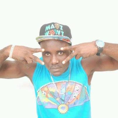 A singer a rapper a songs writer! Team #G2BOIZ RECORD!