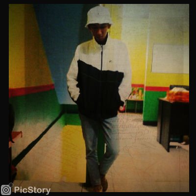 ♥ allah | ♥ family☺| ♥ shuffel | ♥ drag race ☺ | photography |