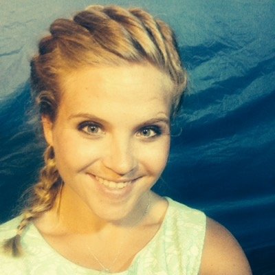 *Friend*Daughter*Sister*Aunt*Girlfriend*Caregiver* *Lover of Cooking & Baking* *Avid Twins Fan!*