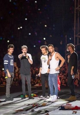 all the people think that i am insane,i tell them that having a band that you like,don't mine i am insane,but i know i am,so it's ok❤️