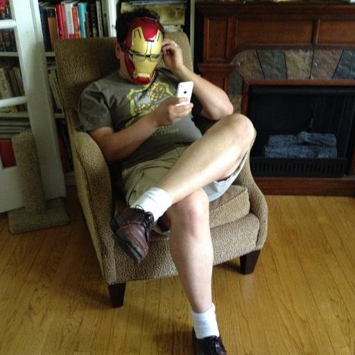 Writer, gamer, technologist. NYTimes contributor, VR evangelist, Pocky enthusiast.