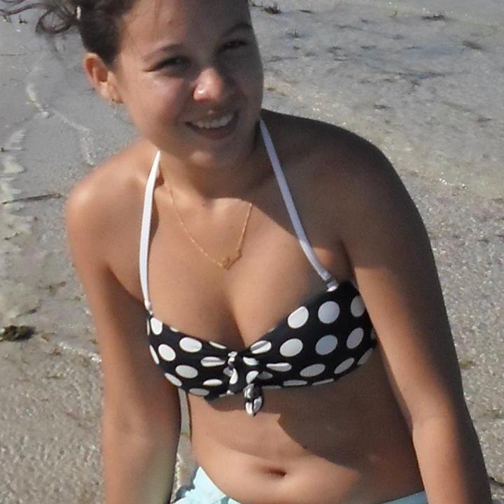 -Tuudoo com vooc, fiika maiis boonitoo, beem maiis Coloriidoo ♫