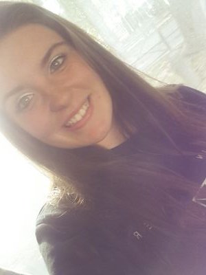 Justin my life my love my baby he who gives me smile when I'm wrong I want to be near him if you see Justin I love you more than anything I'm belieber for 6year