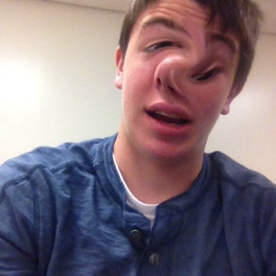 ssfs2015's profile picture. A yung upper middle class trynna make his way in the rap game.