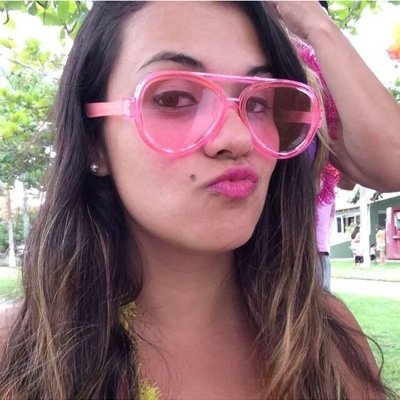 biavelasque's profile picture. Carioca, Flamenguista, canceriana e axezeira!