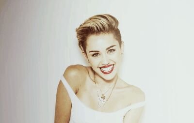 Follow me follow back #Directioner #Belieber #Cyrus #Arianators #loveFiftyShadesOfGrey