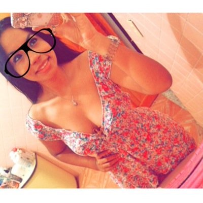 SEsta biografía actualmente no esta disponible debido a falta de imaginación del dueño de este Twitter.\☺/ mi instagram lorecapell