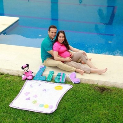 Lic. En Derecho y Máster en Derecho Empresarial,Religión: Católico, Casado con la Lic. Jennifer Almaguer.