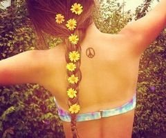 Moenie twyfel volg jou hart,pluk die blomme langs die pad