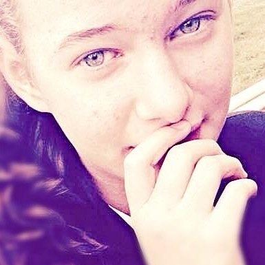 my best freinds are olivia gowans, shannon cutter ,courtney greenwood , myomie carr , and imara meza they are all my best freinds at. the boulevard academy :)
