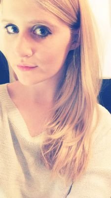 laurapattison71's profile picture. every man gotta right to decide his own destiny ✌