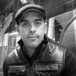 olivercuevas's profile picture. Amante del Rock, inmerso en el mundo Digital, esposo y padre desobediente, Soberano de mi felicidad y enemigo de mi mismo. #MIBer