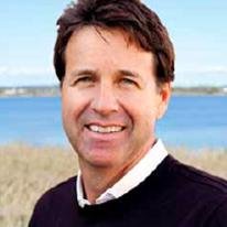 A 20-year Hampton resident and a licensed real estate professional in the Hampton. Over $3 Billion total sales.