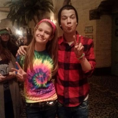 kelsey_ruff23's profile picture. if your not Taylor Caniff I probably don't like you.. I'm 14 yearsss younggg. New Twitter.