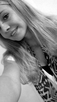 hockey ~ live~love~laugh      Snapchat robin_wxoxo
Insta robinwxoxo