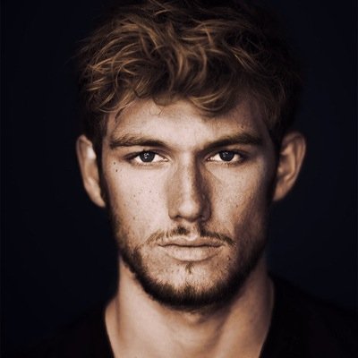 The older and better brother of James T. Kirk. Married to @GatekeeperScar. She's mine.