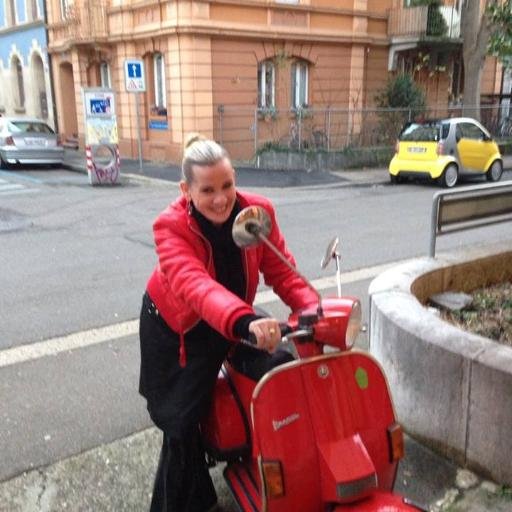 CaryBrue's profile picture. Expert in Finance, Marketing- & Sales, Passion for Global Strategies/Projects- & Technologies with a flavor for creative Minds!