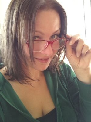 JuicyNinjaE's profile picture. Proper on the outside, freak on the inside. Egyptian Princess. Conquering mountains! The discoverer of worlds!