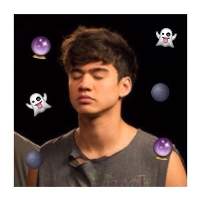 ☾free follow from @KILLERQUEENCTH ☺️ follow back and ask for a dm to ash☽