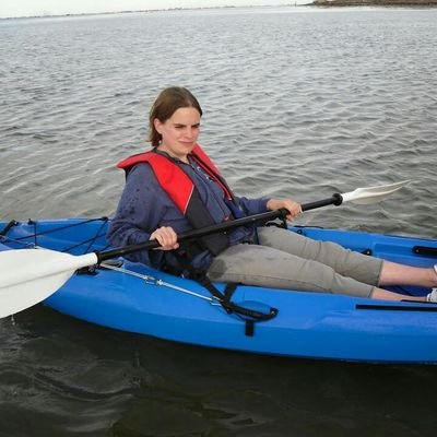 charlotteforre9's profile picture. 