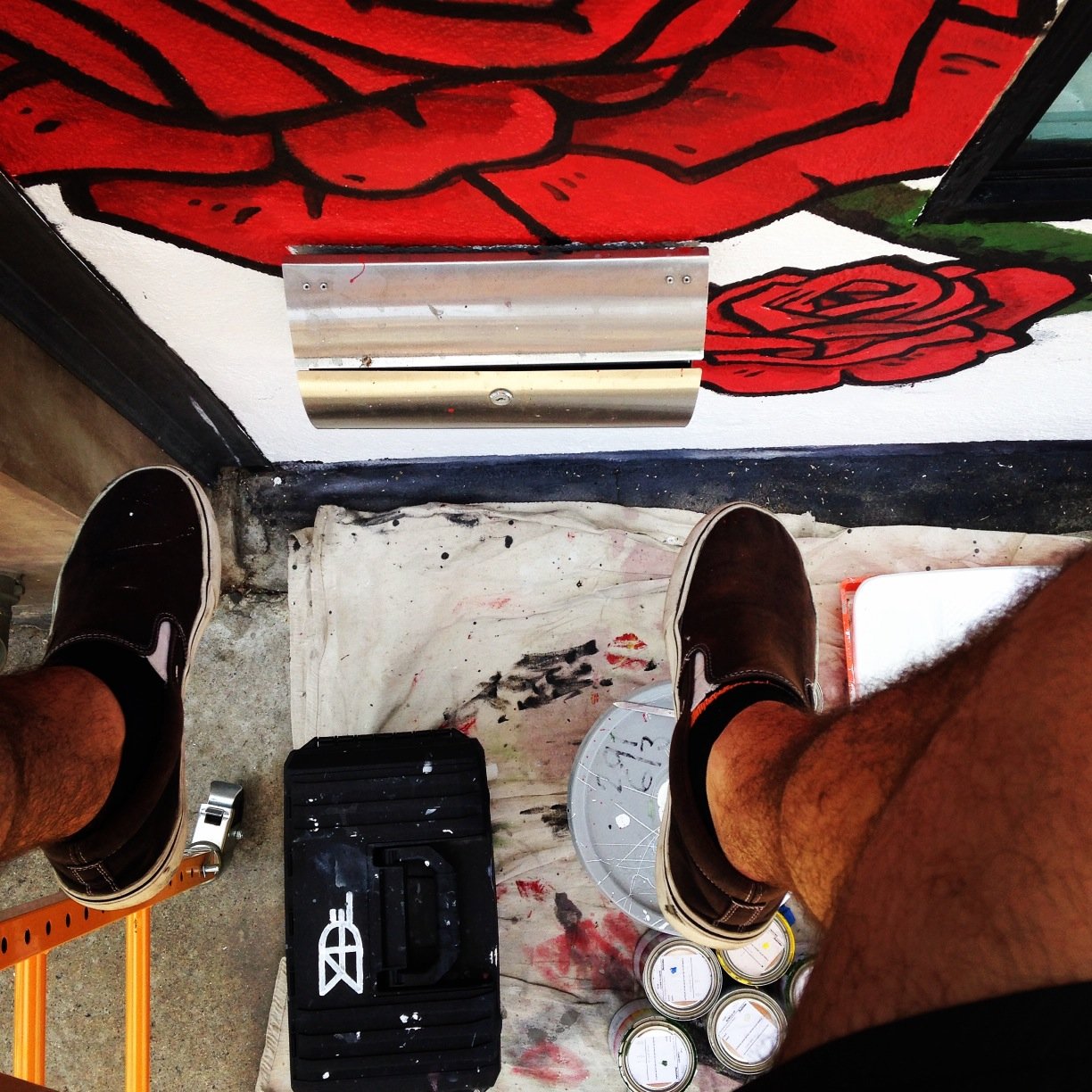 artbyjw's profile picture. Influenced by many, inspired by few. Refuse to ever be a copy of a copy. #MADE in FL live in LA/NYC. Always my brush, their wall.  #handpainted  #streetart