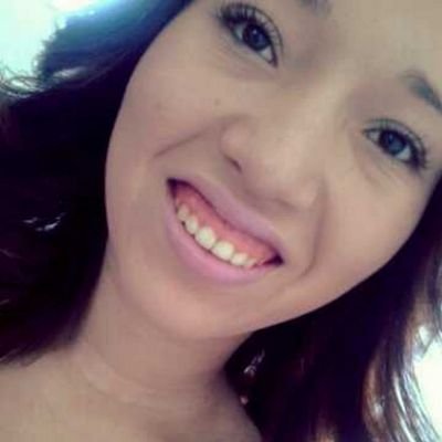 ♥Ela é Daquela Que Tu Gosta Na Primeira, Se Apaixona Na Segunda e Perde a Linha Na Terceira. Ela é Discreta e Cultua Bons Livros♥