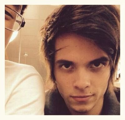 hey, i'm @clxngymashton and you just got free-followed.
